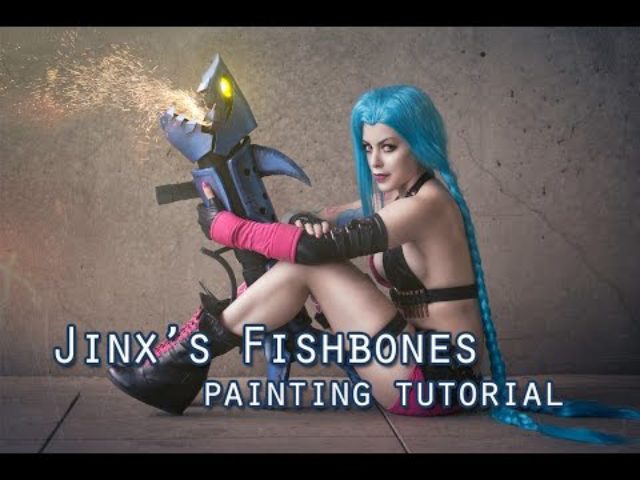 Cosplay – Painting Fishbones